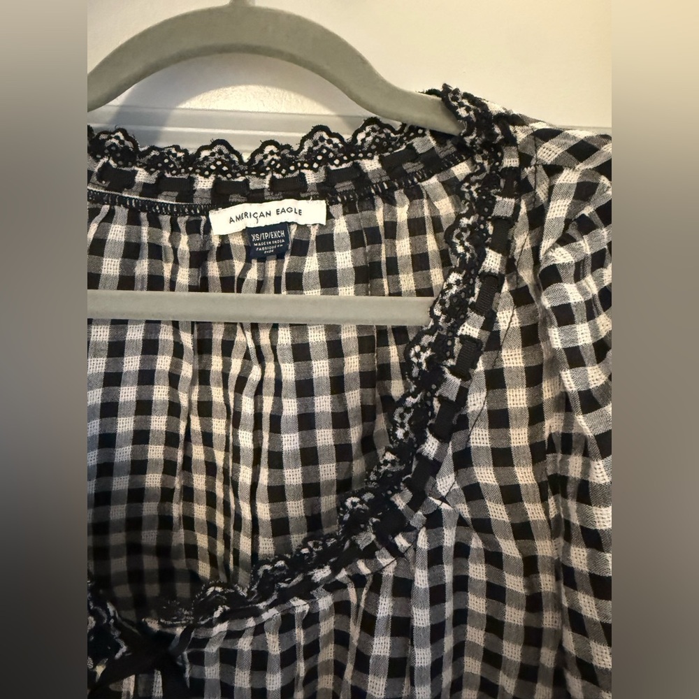 American Eagle Outfitters Black and White Gingham Lace-Trim Crop Top - Picture 2 of 4